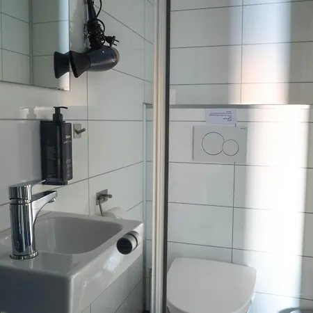 Bed & Breakfast Lofoten - & 3*