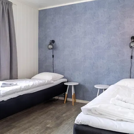 Lofoten - & Bed & Breakfast Reine