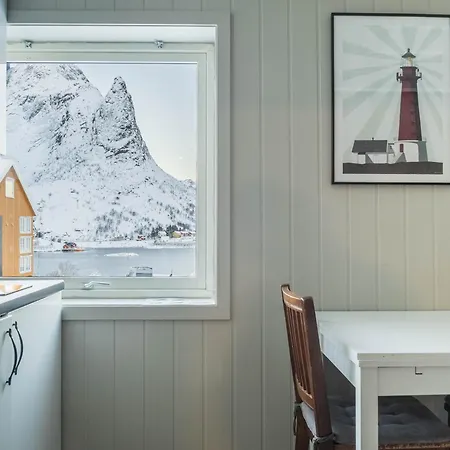 Bed & Breakfast Lofoten - & Reine