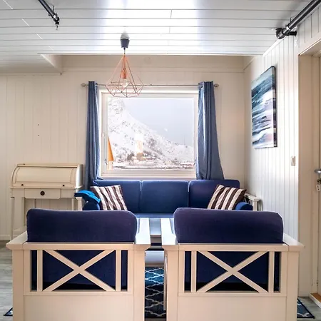 Lofoten - & Bed & Breakfast 3*