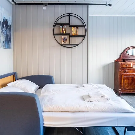 Bed & Breakfast Lofoten - &