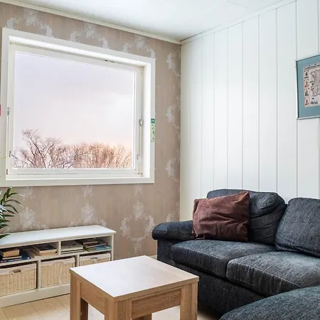 Bed & Breakfast Lofoten - & 3*
