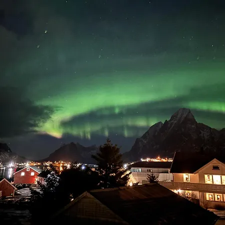 Lofoten - & Bed & Breakfast 3*