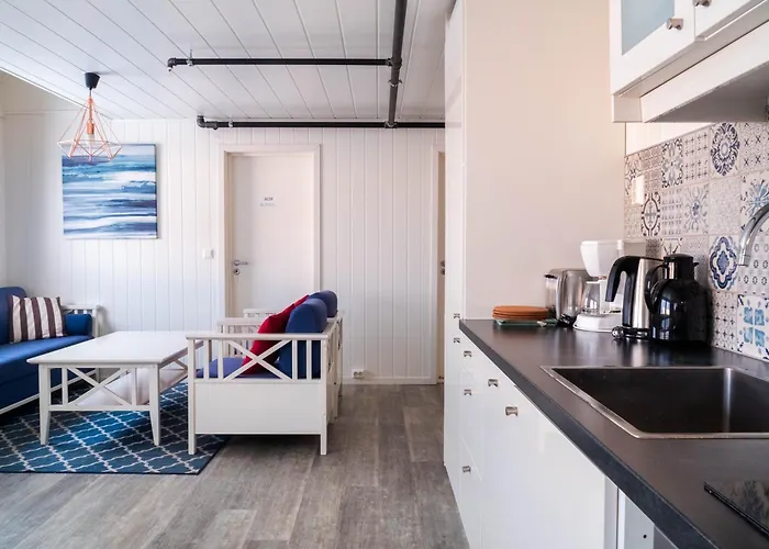 Lofoten - & Bed & Breakfast 3*