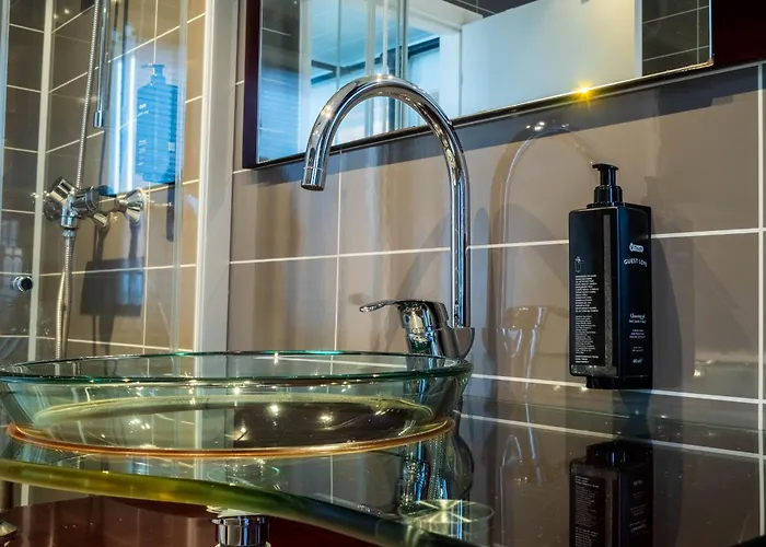 Lofoten - & Bed & Breakfast 3*