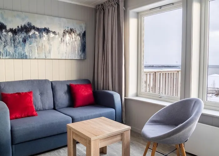 Lofoten - Rooms&apartments Frühstückspension Reine