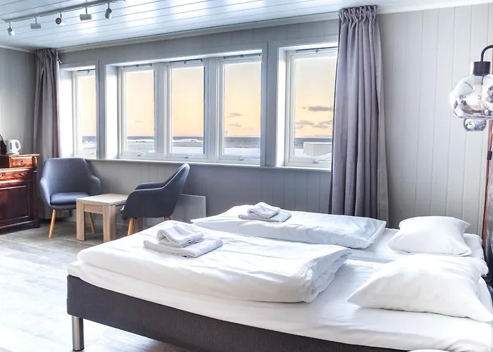Lofoten - & Bed & Breakfast 3*