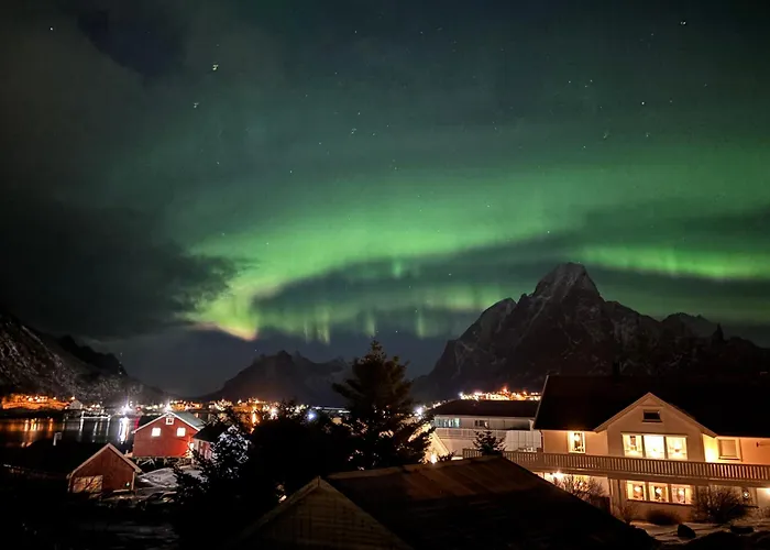 Lofoten - & Bed & Breakfast 3*