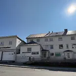 Oda ve Kahvaltı Lofoten - & Reine
