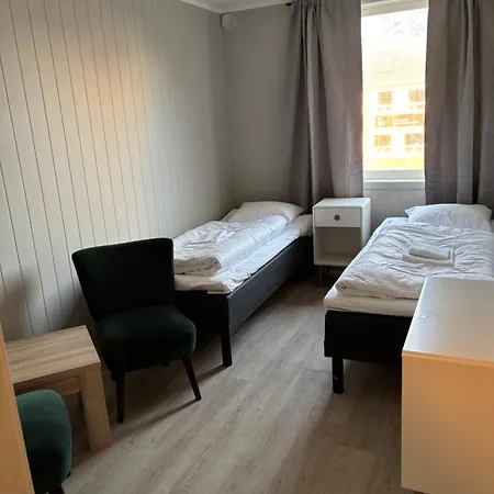 Lofoten - Rooms&apartments 3* Reine