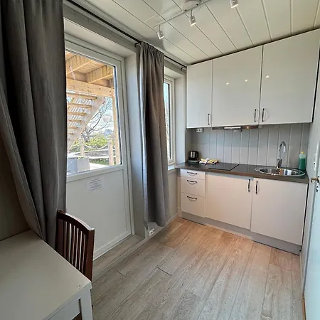 Lofoten - & Bed & Breakfast Reine