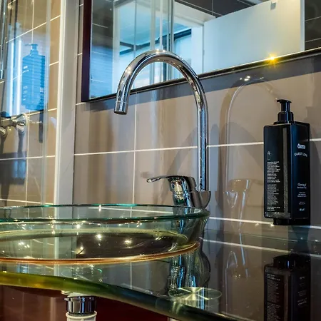 Lofoten - Rooms&apartments Frühstückspension 3*