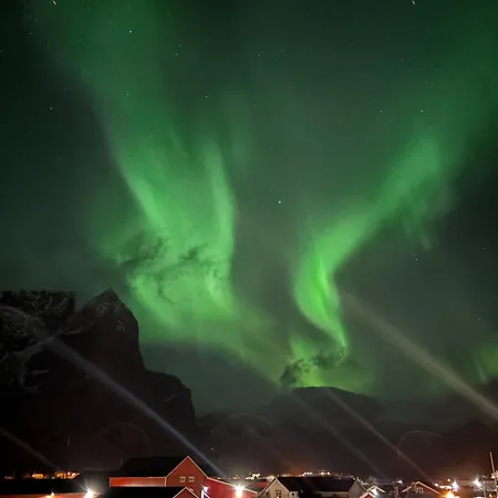 Lofoten - Rooms&apartments Frühstückspension Reine