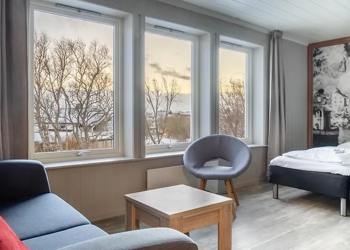 Lofoten - Rooms&apartments Reine